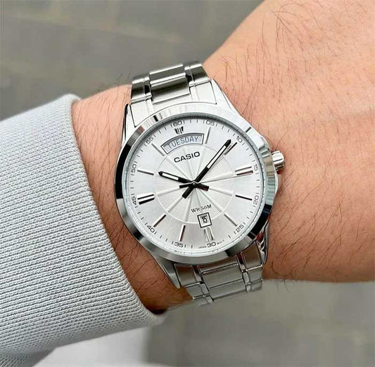 Reloj Casio MTP-1381D-7AVDf