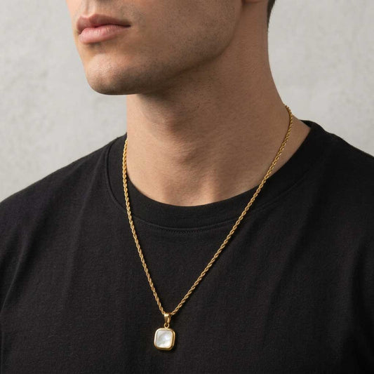 Collar Betilo Dorado
